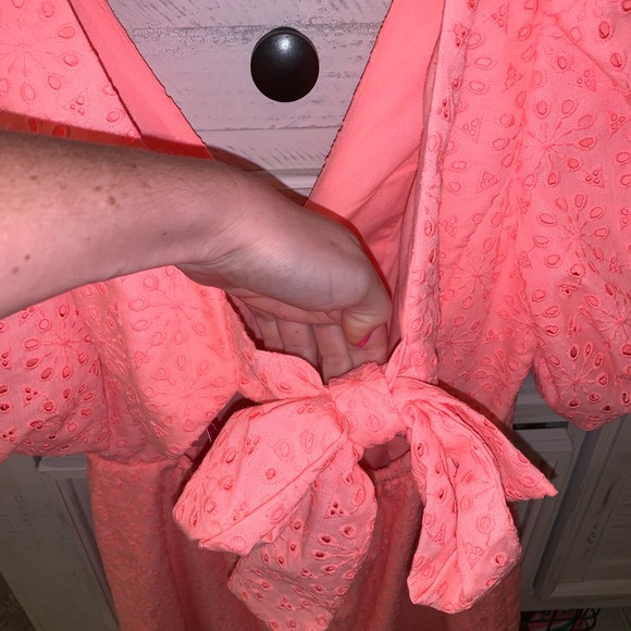 NWT Lilly Pulitzer Celestina V-Neck Romper Size 4 - Picture 6 of 7